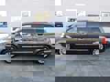 Used 2016 Chrysler Town & Country Touring-L image 2
