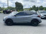 Used 2022 Nissan Kicks SR image 3