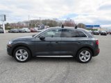 Used 2019 Audi Q5 2.0T Premium Plus w/ Premium Plus Package image 2