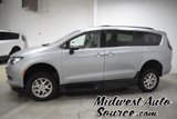 Used 2021 Chrysler Voyager Lxi image 3
