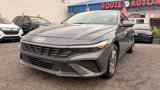 Used 2024 Hyundai Elantra SEL image 4