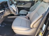 New 2024 Lincoln Corsair AWD w/ Equipment Group 101A image 6