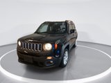 Used 2018 Jeep Renegade Latitude w/ Cold Weather Group image 3