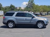 Used 2008 Saturn Outlook XE w/ Preferred Package image 2