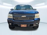 Used 2011 Chevrolet Avalanche LTZ image 2