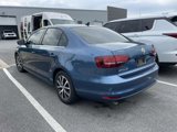 Used 2017 Volkswagen Jetta SE image 5