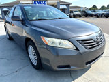 Used 2009 Toyota Camry LE image 2
