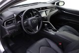 Used 2020 Toyota Camry SE image 3