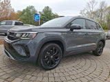 Certified 2022 Volkswagen Taos SE w/ Panoramic Sunroof Package image 3