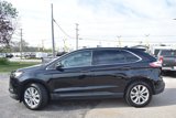 Used 2023 Ford Edge Titanium image 3