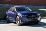 Used 2022 Audi e-tron Premium w/ Convenience Plus Package image 2