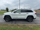 Used 2017 Jeep Grand Cherokee Limited image 4