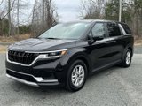 Used 2024 Kia Carnival LX image 3