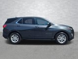 Used 2018 Chevrolet Equinox LT image 2