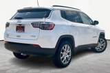 Used 2022 Jeep Compass Latitude image 2