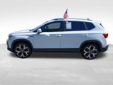 Used 2022 Volkswagen Taos SEL image 2
