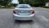 Used 2014 Toyota Camry L image 5