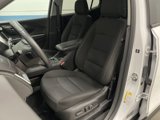 Used 2022 GMC Terrain SLE w/ Driver Convenience Package image 4
