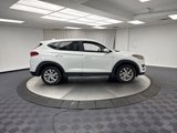 Used 2019 Hyundai Tucson SE image 6
