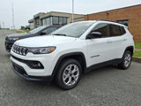 New 2025 Jeep Compass Latitude image 3