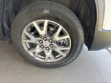Used 2021 GMC Acadia SLT w/ Preferred Package image 3