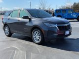 Used 2022 Chevrolet Equinox LS image 2