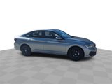 Used 2024 Volkswagen Jetta SE image 2
