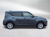 Used 2023 Kia Soul LX w/ LX Technology Package image 3
