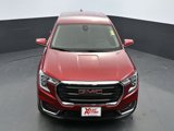 Used 2024 GMC Terrain SLE image 4