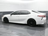 Used 2020 Toyota Camry SE image 3