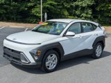 Used 2024 Hyundai Kona SE image 3