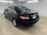 Used 2011 Toyota Camry XLE image 2