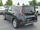 Used 2023 Kia Soul LX w/ Option Group 015 image 5