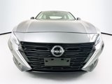 Used 2024 Nissan Altima 2.5 SV image 2