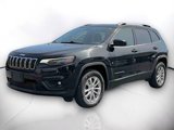 Used 2019 Jeep Cherokee Latitude w/ Cold Weather Group image 2