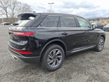 New 2025 Lincoln Corsair AWD w/ Equipment Group 101A image 4
