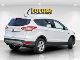 Used 2015 Ford Escape SE image 4