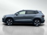 New 2025 Volkswagen Taos SE image 5