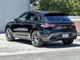 Used 2025 Porsche Macan image 3