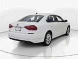 Used 2018 Volkswagen Passat 2.0T SE w/ SE Lighting Package image 6