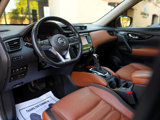Used 2018 Nissan Rogue SL w/ Premium Package image 3