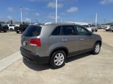 Used 2011 Kia Sorento LX w/ Convenience Pkg image 5