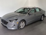 Certified 2022 Hyundai Sonata SE w/ Preferred Accessory Package image 4