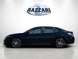 Used 2023 Toyota Camry SE image 6