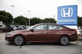Used 2024 Nissan Altima 2.5 SV image 4