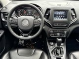 Used 2020 Jeep Cherokee Latitude Plus image 2