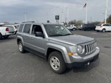 Used 2015 Jeep Cherokee Latitude w/ Cold Weather Group image 3