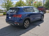 Used 2022 Volkswagen Taos SE image 5