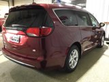 Used 2018 Chrysler Pacifica Touring-L Plus w/ Tire & Wheel Group image 5