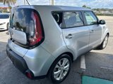 Used 2015 Kia Soul + image 5